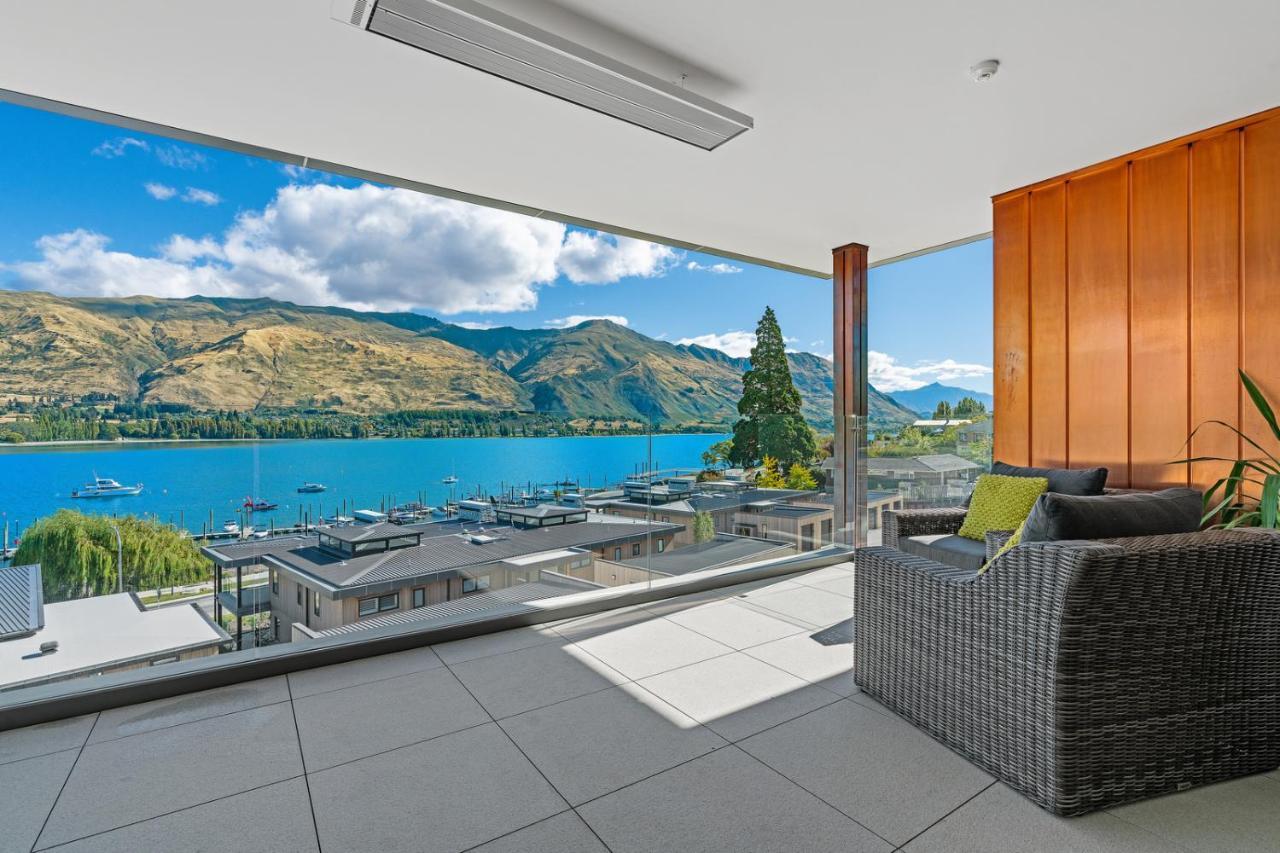 Luxurious Lakefront Penthouse Wanaka Buitenkant foto